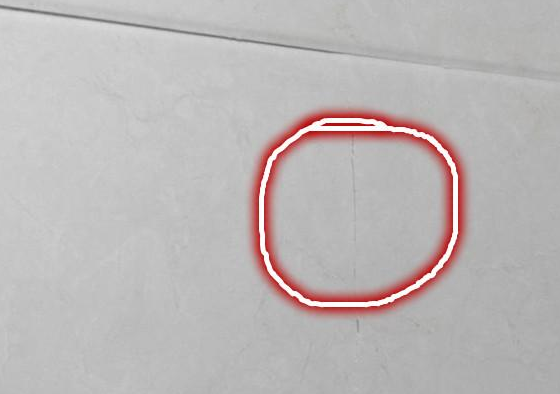 瓷砖打孔了怎么补(瓷砖打孔破了怎么办)